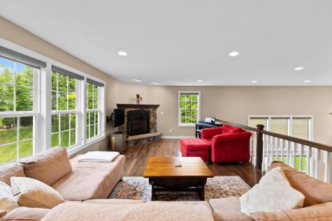 9596 Woodridge Circle Fredericktown OH 43019