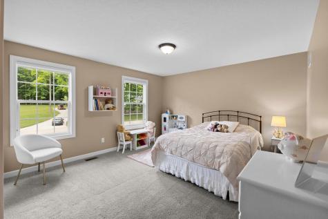 9596 Woodridge Circle Fredericktown OH 43019