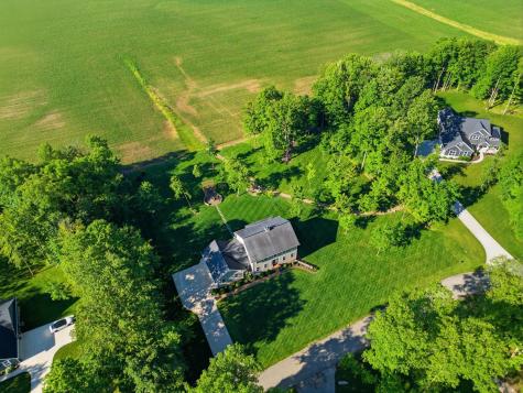 9596 Woodridge Circle Fredericktown OH 43019