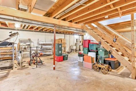 8381 Horn Road Gambier OH 43022