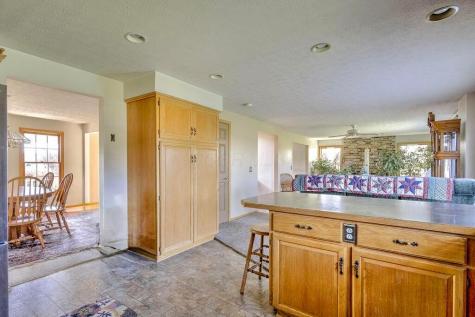 8381 Horn Road Gambier OH 43022