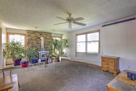 8381 Horn Road Gambier OH 43022
