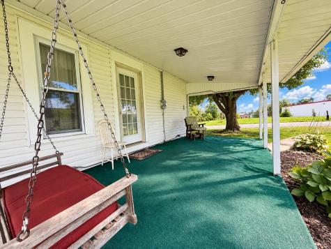 503 Blacksnake Road Utica OH 43080