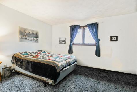 593 Baldwin Heights Circle Howard OH 43028