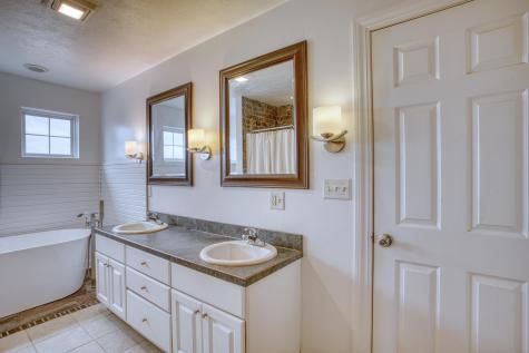 11 Wildflower Drive Centerburg OH 43011