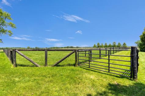 15228 Croton Road Centerburg OH 43011