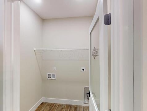 783 Crestrose Drive Howard OH 43028