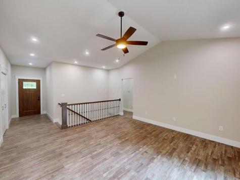 783 Crestrose Drive Howard OH 43028