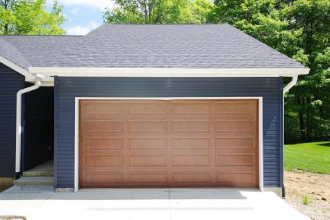 783 Crestrose Drive Howard OH 43028