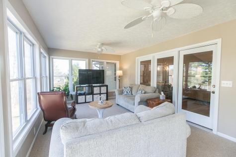 878 Winesap Drive Howard OH 43028