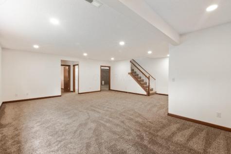 51 Appletree Court Howard OH 43028