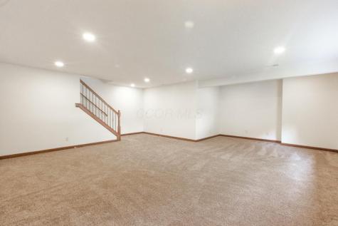 51 Appletree Court Howard OH 43028