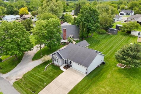51 Appletree Court Howard OH 43028