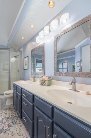 12700 Hilltop Drive Fredericktown OH 43019