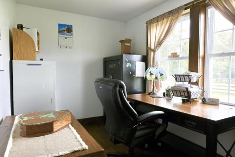 27261 Newcastle Road Gambier OH 43022