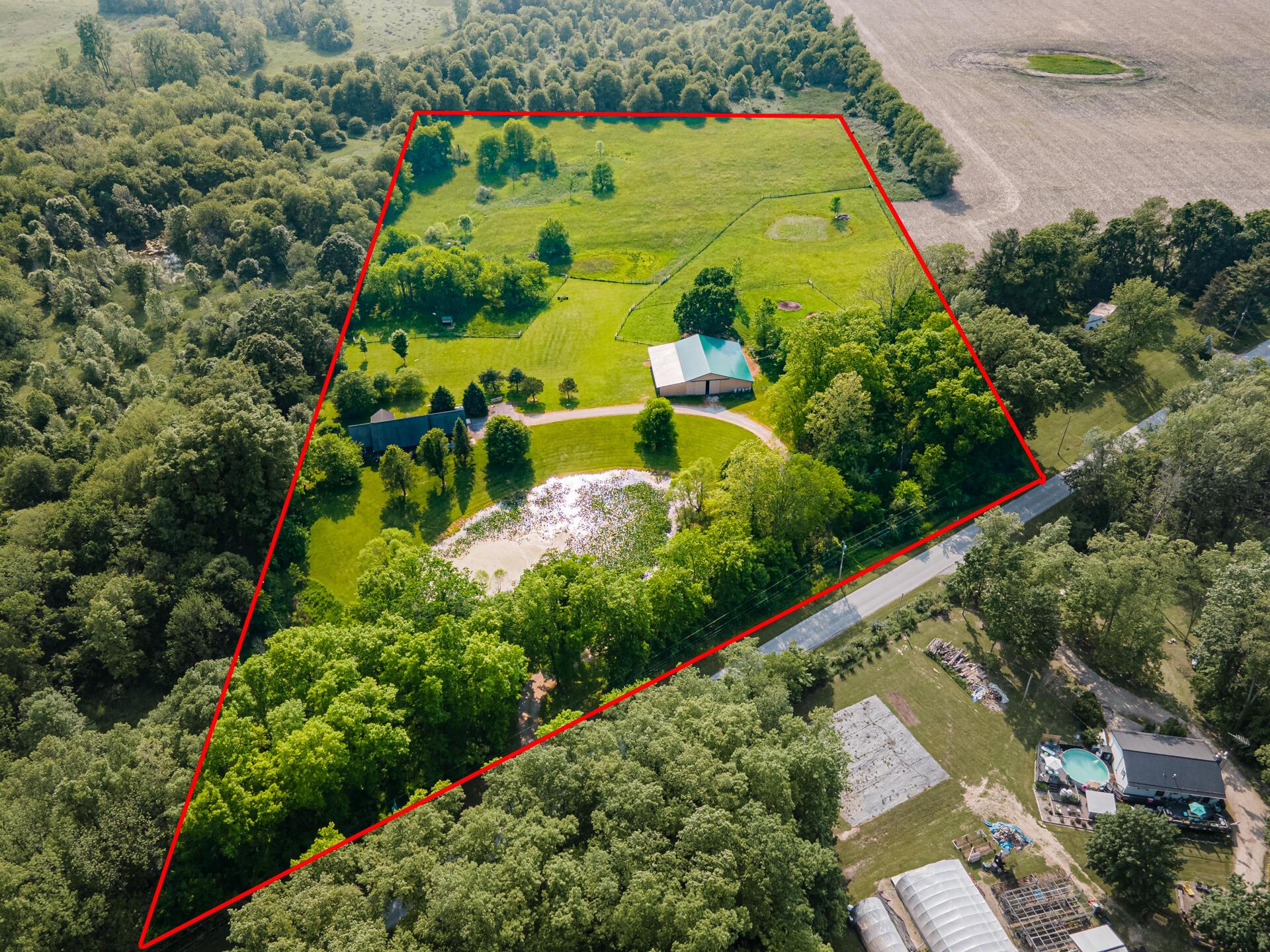 3040 Township Road 190 Fredericktown OH 43019