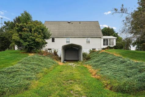 20470 New Gambier Road Gambier OH 43022