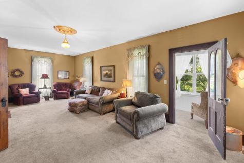 194 S Hartford Avenue Centerburg OH 43011