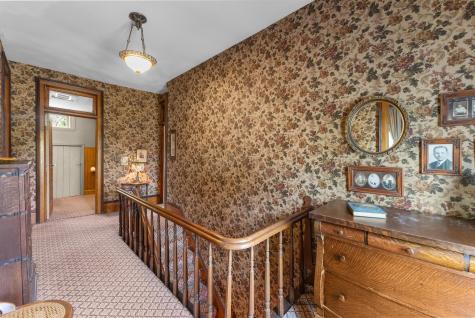 194 S Hartford Avenue Centerburg OH 43011