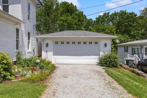 194 S Hartford Avenue Centerburg OH 43011