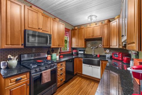 194 S Hartford Avenue Centerburg OH 43011