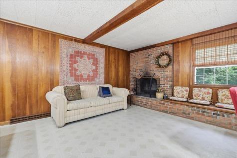 101 Rand Drive Gambier OH 43022