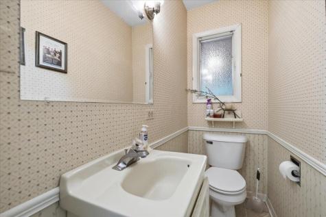 101 Rand Drive Gambier OH 43022