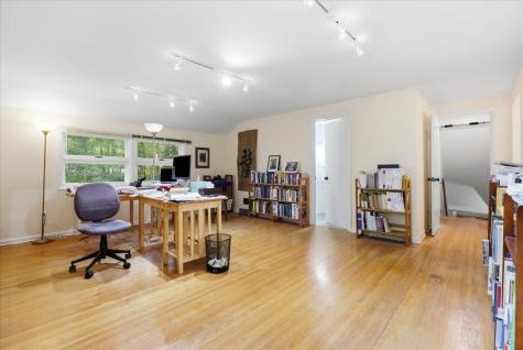 101 Rand Drive Gambier OH 43022
