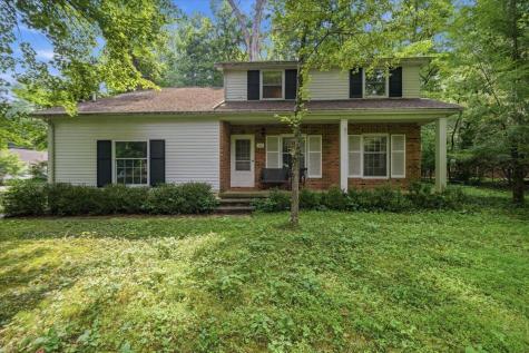 101 Rand Drive Gambier OH 43022