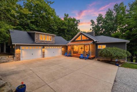 3315 Apple Valley Drive Howard OH 43028