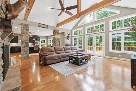 3315 Apple Valley Drive Howard OH 43028