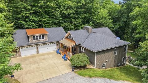 3315 Apple Valley Drive Howard OH 43028
