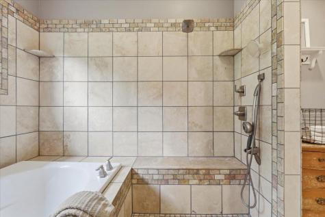 3315 Apple Valley Drive Howard OH 43028
