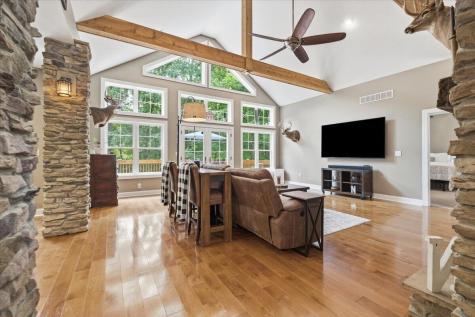 3315 Apple Valley Drive Howard OH 43028