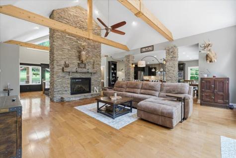 3315 Apple Valley Drive Howard OH 43028