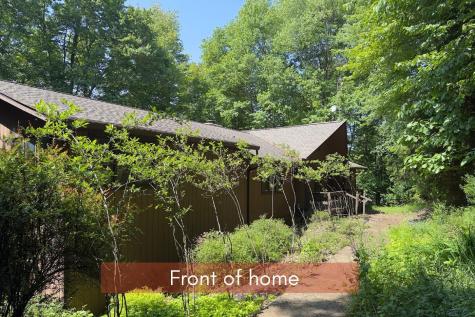 18 Grand Ridge Court Howard OH 43028
