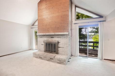18 Grand Ridge Court Howard OH 43028