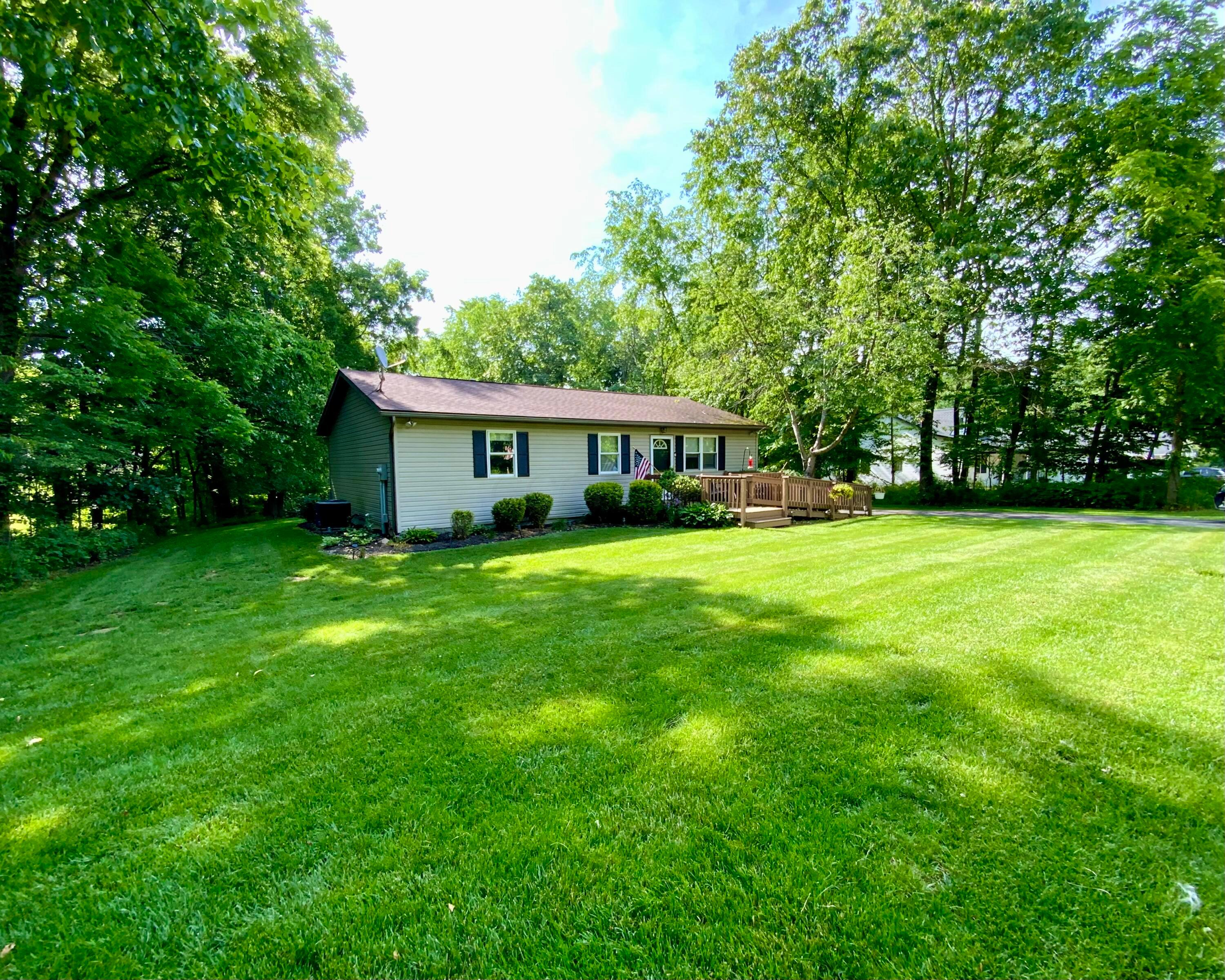 3154 Apple Valley Drive Howard OH 43028