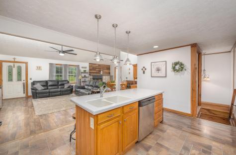 12345 Pleasant Valley Road NE Utica OH 43080