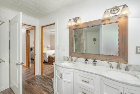 12345 Pleasant Valley Road NE Utica OH 43080