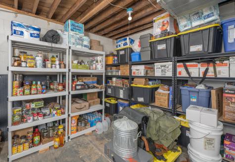 12345 Pleasant Valley Road NE Utica OH 43080