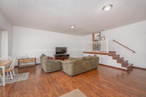 12345 Pleasant Valley Road NE Utica OH 43080