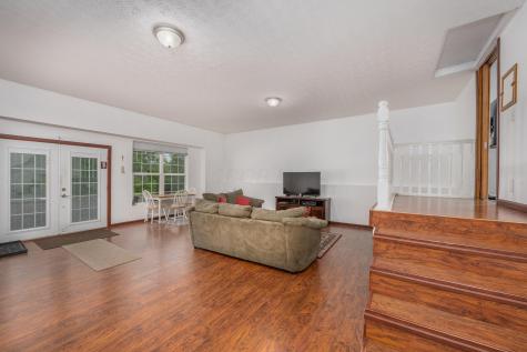 12345 Pleasant Valley Road NE Utica OH 43080