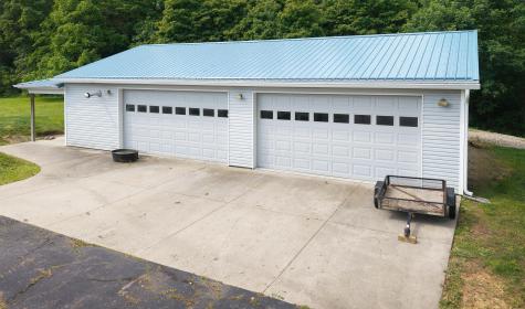 12345 Pleasant Valley Road NE Utica OH 43080