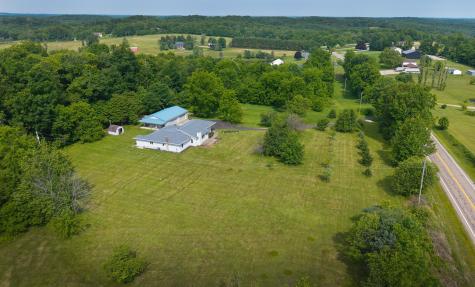 12345 Pleasant Valley Road NE Utica OH 43080