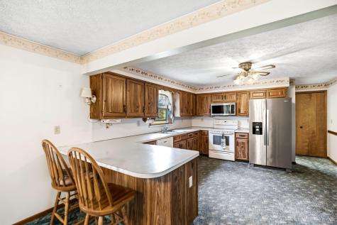 1274 Marion Road NW Utica OH 43080