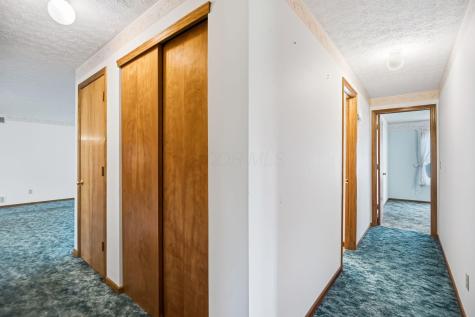 1274 Marion Road NW Utica OH 43080