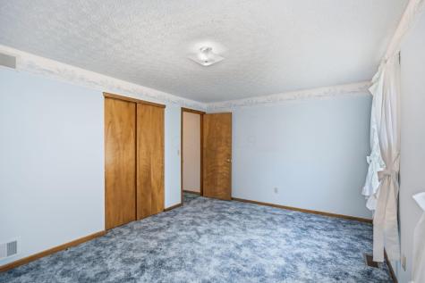 1274 Marion Road NW Utica OH 43080