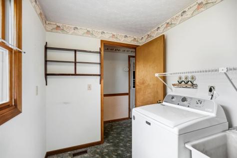1274 Marion Road NW Utica OH 43080