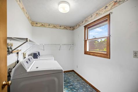 1274 Marion Road NW Utica OH 43080